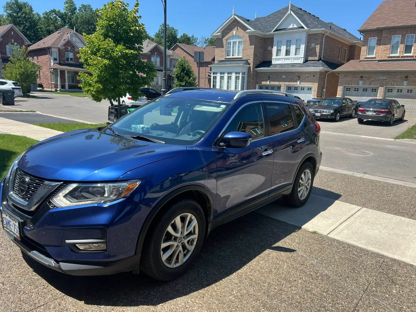 Nissan Rogue S With Deep Ocean Blue Pearl Paint Color